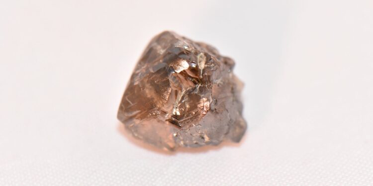 ماسة “كينارد للصداقة” .. ثانى أكبر ماسة فى منجم اركنساس المفتوح