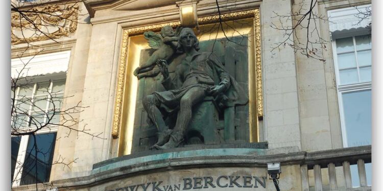 اليهودي" لوديك فان بيركن" أول من اخترع آلة قطع الألماس 96 اليهودي” لوديك فان بيركن” أول من اخترع آلة قطع الألماس