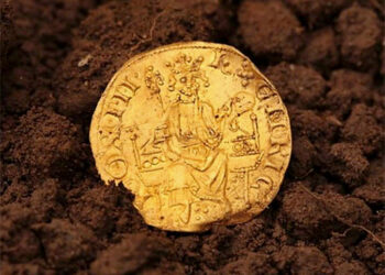 بيع “قرش هنري الثالث” من الذهب بقيمة 873.5 ألف دولار