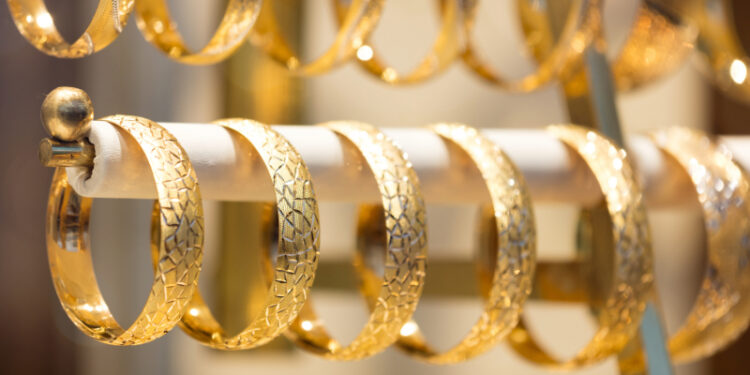 مجلس الذهب العالمي: المصريون اشتروا 30.3 طنً من الذهب بقيمة 27.5 مليار جنيه فى 2021 87 مجلس الذهب العالمي: المصريون اشتروا 30.3 طنً من الذهب بقيمة 27.5 مليار جنيه فى 2021