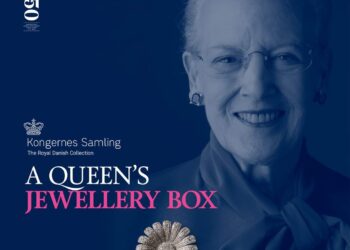 الدنمارك تنظم معرض”صندوق مجوهرات الملكة – 50 عامًا على العرش تُرى من خلال المجوهرات”