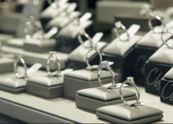 صناعة الماس تستعيد مستويات ما قبل الجائحة