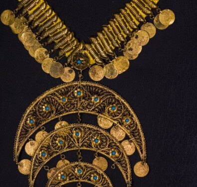 ثقافة الادخار للمرأة المصرية، جعلتها شريكًا في تصميم قطع الحلي