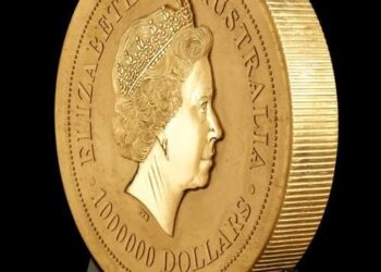 أكبر وأثقل عملة تزن 1.12 طن من الذهب عيار 24