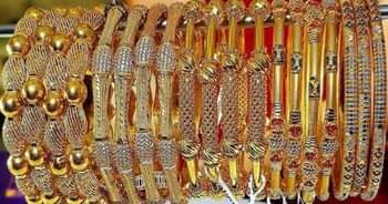 “أي صاغة”: قوة الدولار تقصف الذهب وترقب لقرارات الفيدرالي الأمريكي غداً