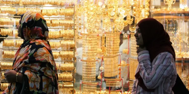 التقرير الأسبوعي ل «أي صاغة » : 18 جنيهاً تراجعاً في أسعار الذهب بالأسواق المحلية خلال أسبوع 87 التقرير الأسبوعي ل «أي صاغة » : 18 جنيهاً تراجعاً في أسعار الذهب بالأسواق المحلية خلال أسبوع