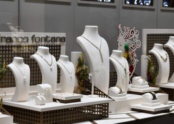 اليوم.. وزير التموين يطلق النسخة الثانية لمعرض الذهب«نيبو»