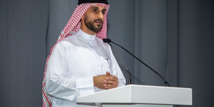 منتدى «مصممو المجوهرات» يناقش فرص التعليم والتدريب العالمية المتاحة للمصممين 88 منتدى «مصممو المجوهرات» يناقش فرص التعليم والتدريب العالمية المتاحة للمصممين