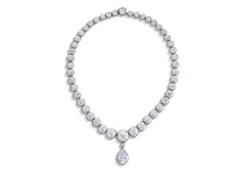 دار كريستيز تعرض عقدًا من الألماس ببلغ 100 قيراط في مزاد 8 نوفمبر المقبل