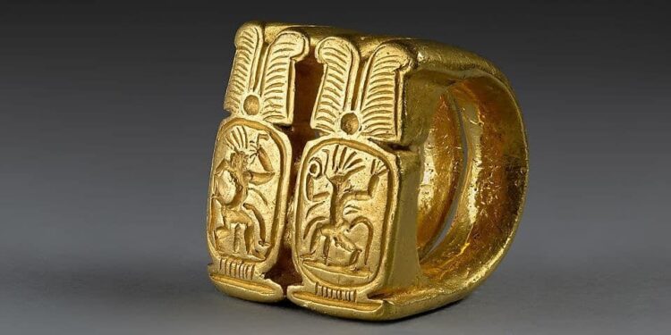 “الخاتم الختم”.. اختراع مصري خالص