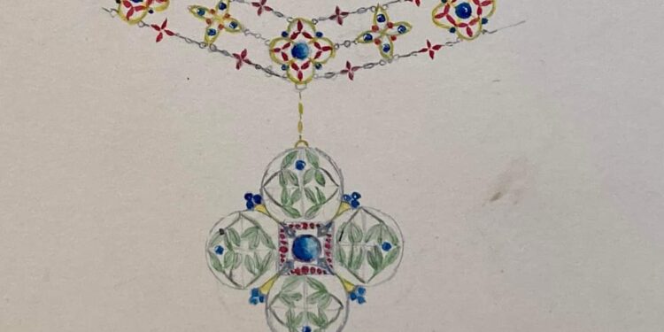 «في الكتب القديمة».. فنان يعثر على تصميمات مجوهرات تعود لعام 1911م 118 «في الكتب القديمة».. فنان يعثر على تصميمات مجوهرات تعود لعام 1911م
