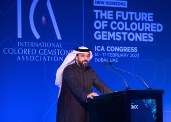 37.4 مليار دولار حجم تجار الألماس في دبي في 2022