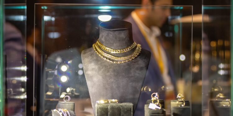 «سليمة جولد» تعتزم افتتاح فرعين جديدين بالقاهرة الجديدة والإسكندرية 90 «سليمة جولد» تعتزم افتتاح فرعين جديدين بالقاهرة الجديدة والإسكندرية