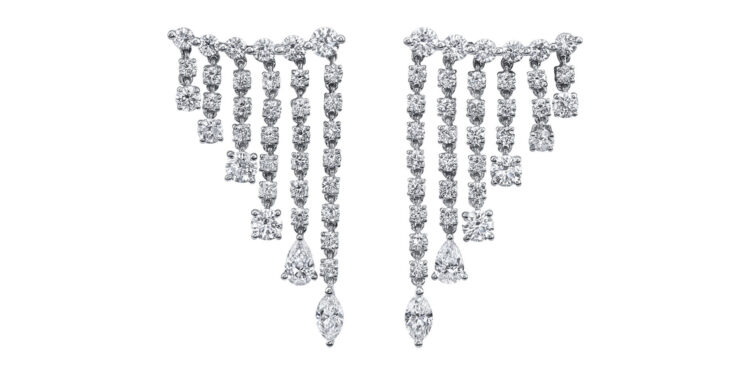 “أنيتا كو” تفوز بجائزة  حفل توزيع جوائز الأحجار الكريمة السنوي