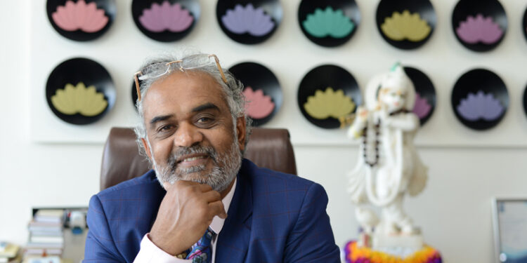 “هاري كريشنا” عملاق الألماس الهندي ممثلًا عن الصناعة بمؤتمر الأمم المتحدة للمياه