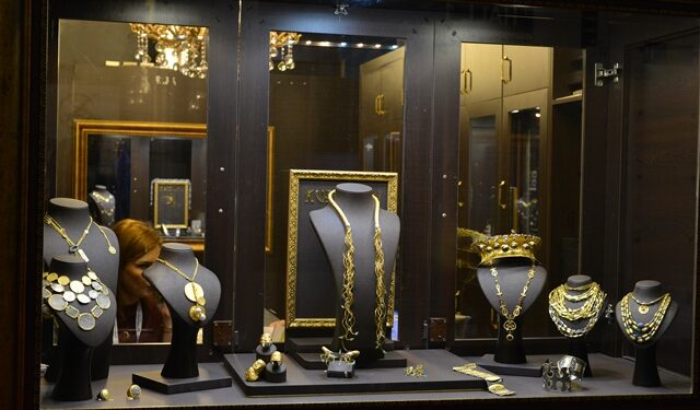 عضو شعبة الذهب: 80 % تراجعًا في خام الذهب بالأسواق منذ مارس  2022