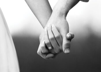 خواتم الخطوبة الألماسية لمشاهير العالم