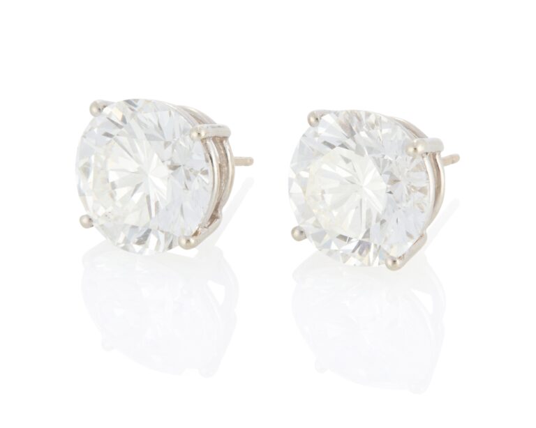 Diamond stud earrings USED 041923 768x614 Copy