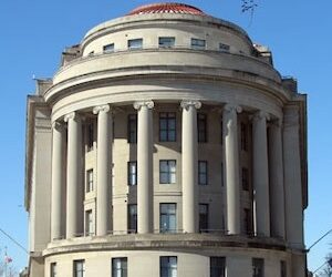 صناعة المجوهرات تطالب التجارة الفيدرالية بإجراءات صارمة لمنع ” الغسيل الأخضر”