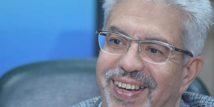 «شعبة الذهب» تنصح المواطنين بالتروي في الشراء لحين استقرار الأسعار