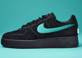 ” تيفاني آند كو” و”نايك” يطرحان حذاء رياضي بقيمة 450 دولارًا