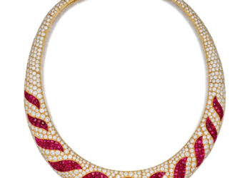 “سوذبيز”  و”ولف فاميلي”تبيع مجوهرات عتيقة بدون احتياطي