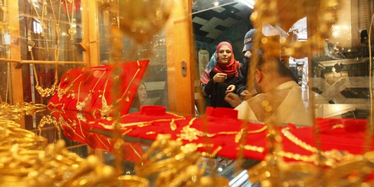 واقعة غريبة في محل ذهب 90 واقعة غريبة في محل ذهب