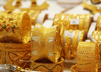 ” آي صاغة”: تراجع أسعار الذهب محليًا واستقرارها عالميًا