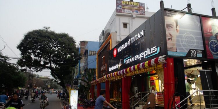 موسم الزفاف بالهند يرفع أرباح مجوهرات “تيتان” إلى 1.26مليار دولار