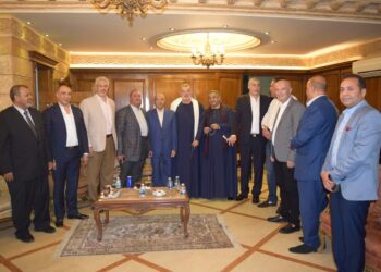 بعد تقدم 30 مرشحًا .. رئيس تجارية القاهرة ينهي انتخابات مجلس الإدارة بالتزكية