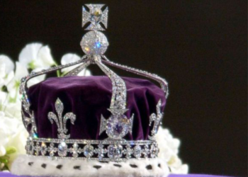 الدبلوماسيون الهنود يطالبون بإعادة الألماس الأسطوري