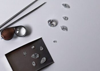 شراكة الاتحاد العالمي لبورصات الماس مع مجلس الماس الطبيعي لدعم منظومة التسويق