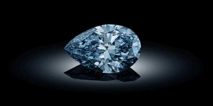 “سوذبيز” تعرض أكبر”ماسة زرقاء” للبيع و 25 مليون دولار قيمة تقديرية