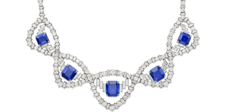 طرح مجوهرات تاريخية لعائلة “ميلون” في مزاد “سوذبير” يونيو المقبل