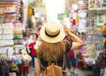 ارتفاع ايرادات المجوهرات بنسبة 88 % بهونج كونج خلال الربع الأول من 2023