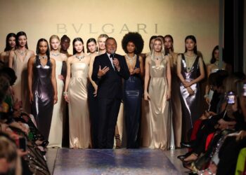 “بولجاري” تكشف عن مجموعة جديد من المجوهرات في إيطاليا