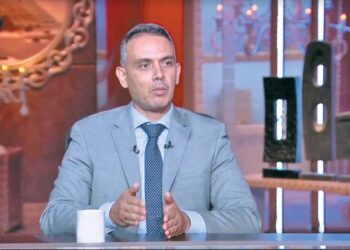 خبير يتوقع إلغاء برنامج الإصلاح الاقتصادي مع صندوق النقد الدولي