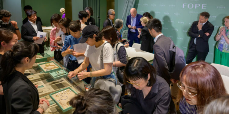 «فوب» الايطالية تعزز خطتها التوسعية وتفتتح أول متجر رئيسي في آسيا