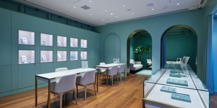 «فوب» الايطالية تعزز خطتها التوسعية وتفتتح أول متجر رئيسي في آسيا