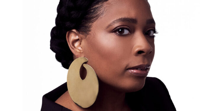 رحلة “لورين ويست” الماسية لأفريقيا مصدر الإلهام في تصاميمها الأخيرة