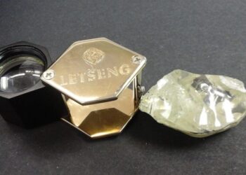 العثور على ثاني أكبر ماسة فى العام الجاري.. تزن 164قيراطًا