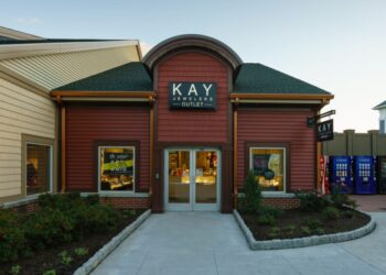 “سيجنت” للمجوهرات تحقق قفزة كبيرة في قائمة أفضل  100 شركة