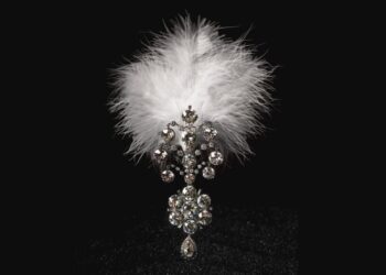 خمس قطع مجوهرات في مزاد “سوذبيز” تخفق في العثور على مشترين