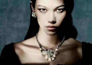 «شوميه» تاريخًا نحت في صناعة المجوهرات ما بين زوال ملوك وصعود آخرين على العرش