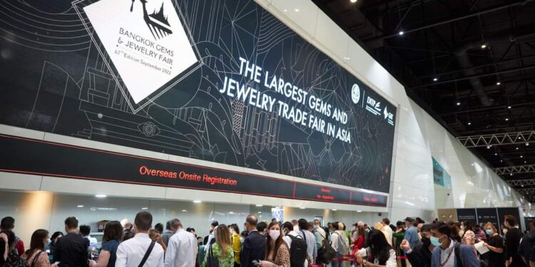 انطلاق فعاليات معرض "بانكوك الدولي للمجوهرات" سبتمبر المقبل 88 انطلاق فعاليات معرض “بانكوك الدولي للمجوهرات” سبتمبر المقبل
