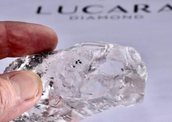 اكتشاف ماسة في بوتسوانا يتجاوز وزنها 1000 قيراط