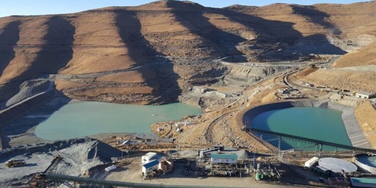 تراجع مبيعات “فايرستون” وسط تباطؤ الطلب على الألماس الخام