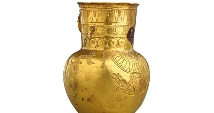 «المتحف المصري» يعرض إناءً من الذهب اقترن بالمعبودة باستت 86 «المتحف المصري» يعرض إناءً من الذهب اقترن بالمعبودة باستت