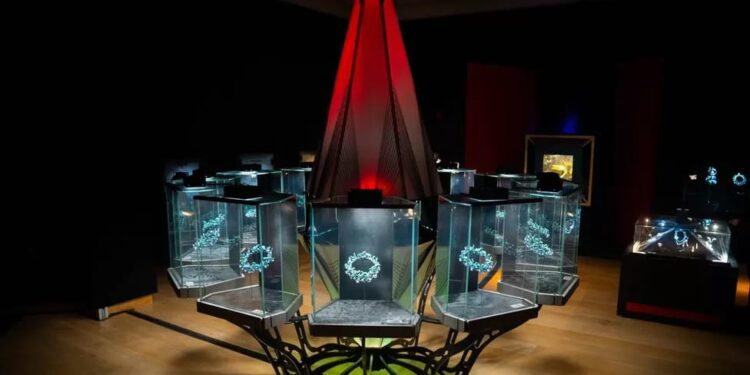 عرض واحدة من أكبر الماسات في العالم بمعرض «كريستيز» 92  عرض واحدة من أكبر الماسات في العالم بمعرض «كريستيز»