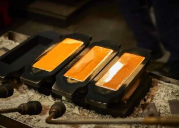 «ذهب مصر» : تذبذب أسعار الذهب محليًا وارتفاعها بالبورصة العالمية في ختام تعاملات الجمعة